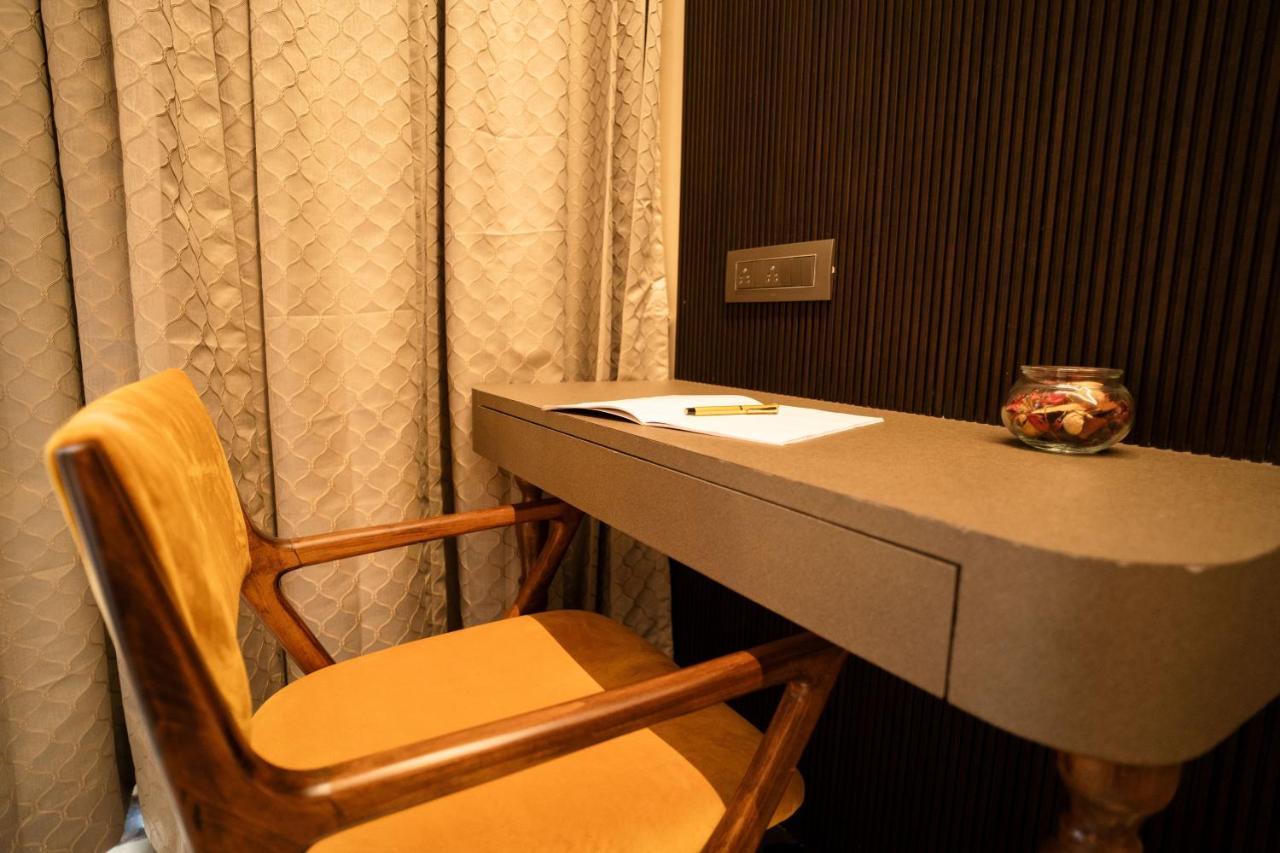 Gandharv Resorts Wai エクステリア 写真